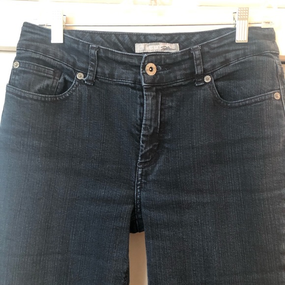 Chico’s Platinum jeans, size 2 (Chico sz 00), short, flare, slight stretch. - Picture 3 of 7
